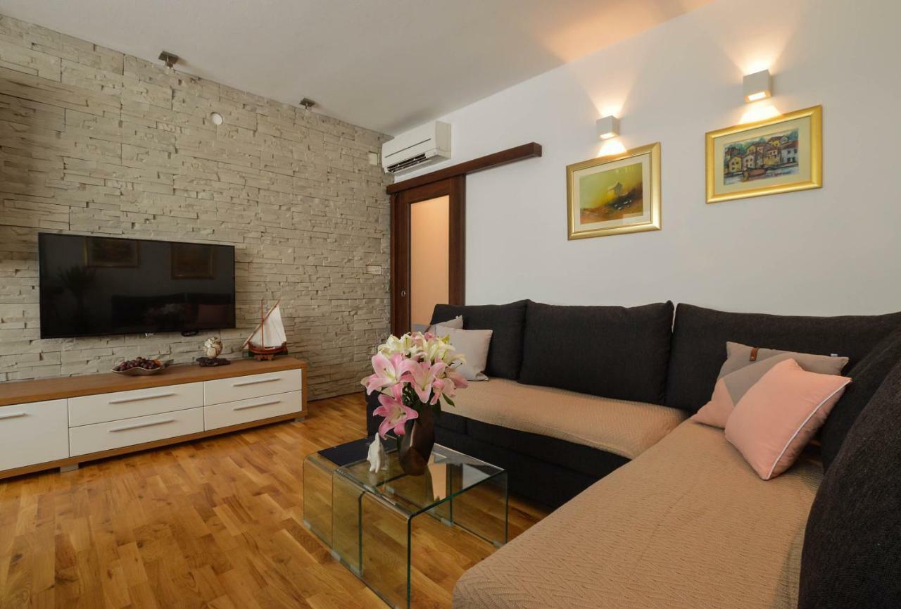 Kolombo Lux Apartment Split Exterior foto